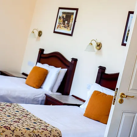 Bed and Breakfast The Anvil Bar 3*