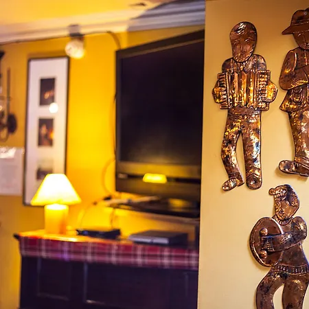 The Anvil Bar 3* Castlemaine