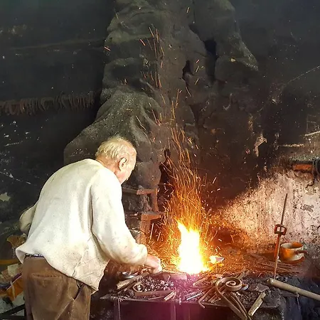 The Anvil Bar Castlemaine