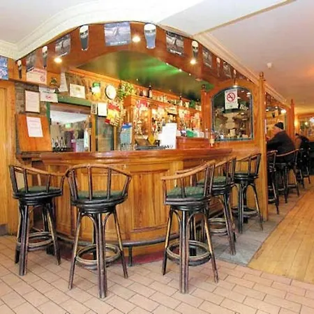 Bed & Breakfast The Anvil Bar Castlemaine