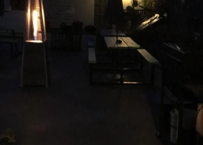 The Anvil Bar ベッド・アンド・ブレックファスト