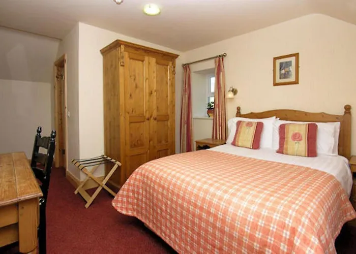 The Anvil Bar Frühstückspension